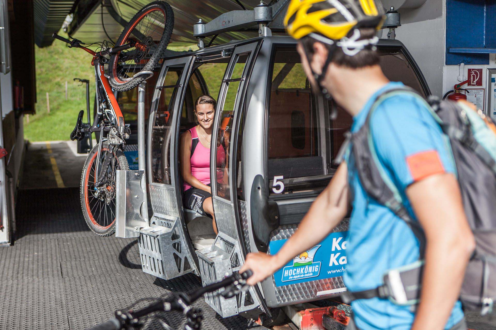 Wildbach-Lodge-biketransport-mit-Bergbahn